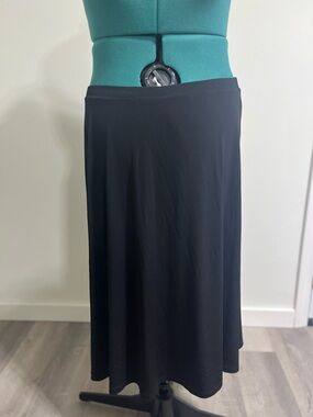 Liz Claiborne Black A-Line Midi Skirt